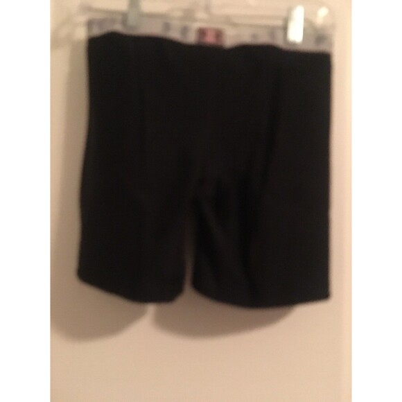 Under Armour Heat Gear Women's Fast Pitch Slider Shorts Baseball Size L Black - Picture 6 of 8
